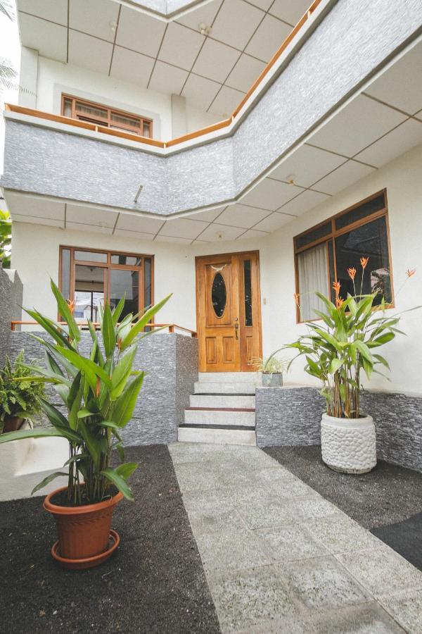 Hotel Palace Galapagos Puerto Ayora  Dış mekan fotoğraf