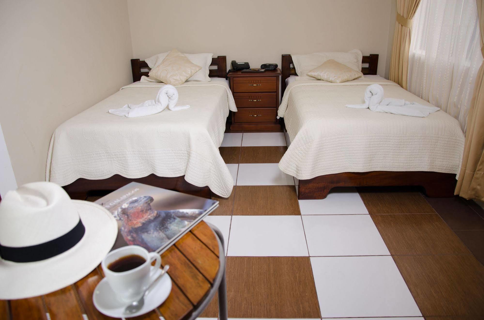 Hotel Palace Galapagos Puerto Ayora  Dış mekan fotoğraf